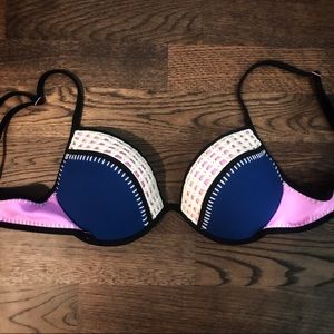 Victoria’s Secret Bikini Top
